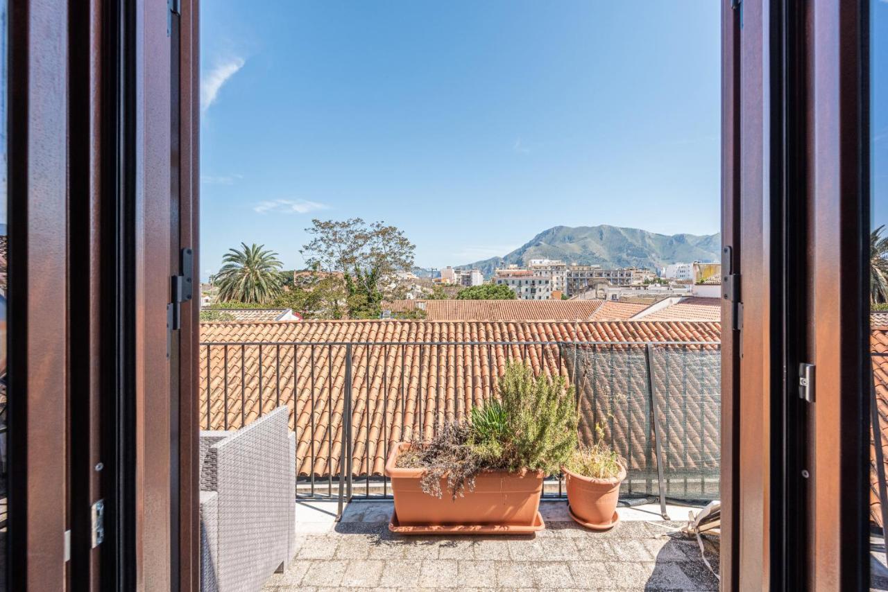 Schiavuzzo Apartment With Terrace By Wonderful Italy Palermo Esterno foto